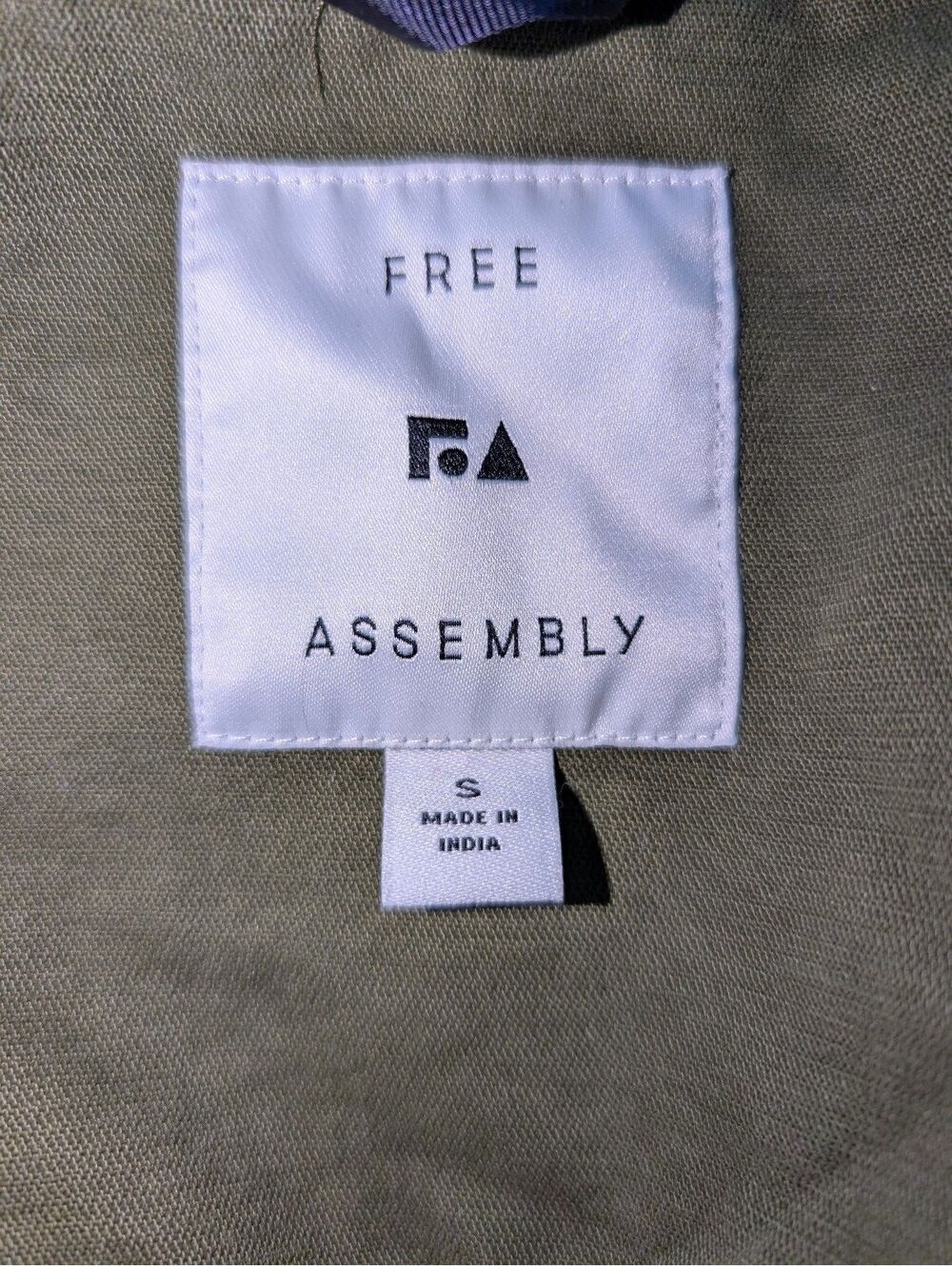 Olive Army Green Cropped Shacket Utility Jacket - Picture 4 of 4
